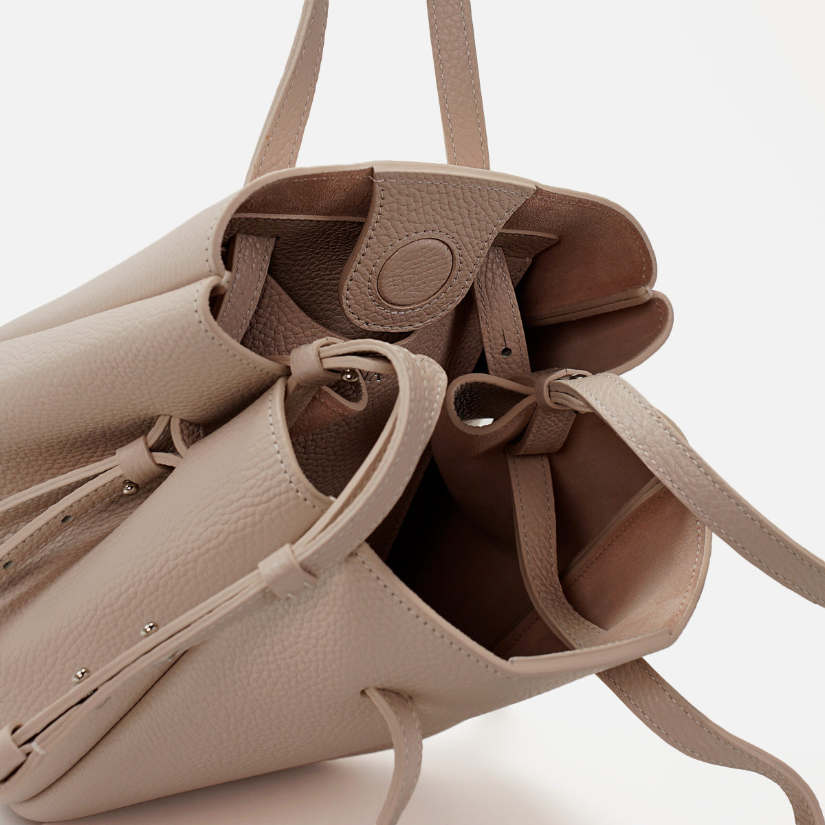Geanta Pétale, Piele Texturata, Culoare Vanilie Rosé, cu Accesorii