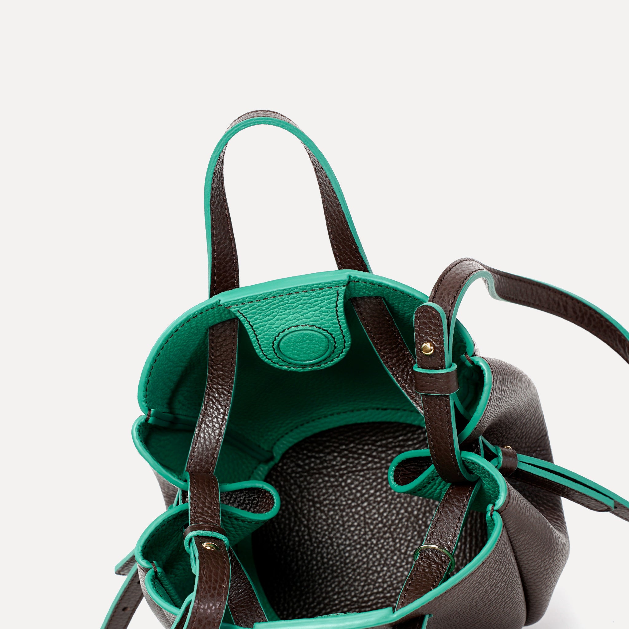 Geanta Bijou Pétale, Piele Texturata, Ciocolata, Contrast Emerald