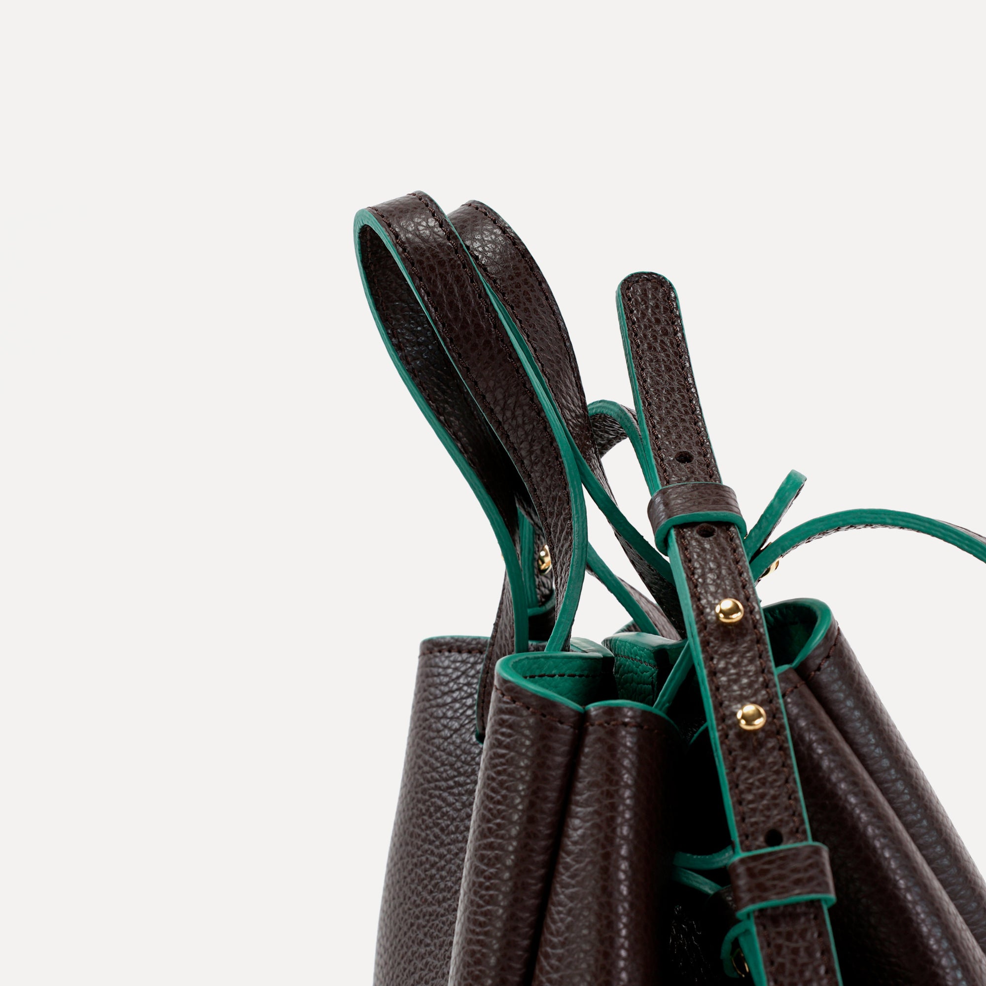 Geanta Bijou Pétale, Piele Texturata, Ciocolata, Contrast Emerald