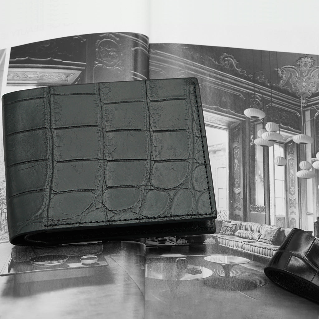 Portofel Slim din Piele de Crocodil, Negru Mat