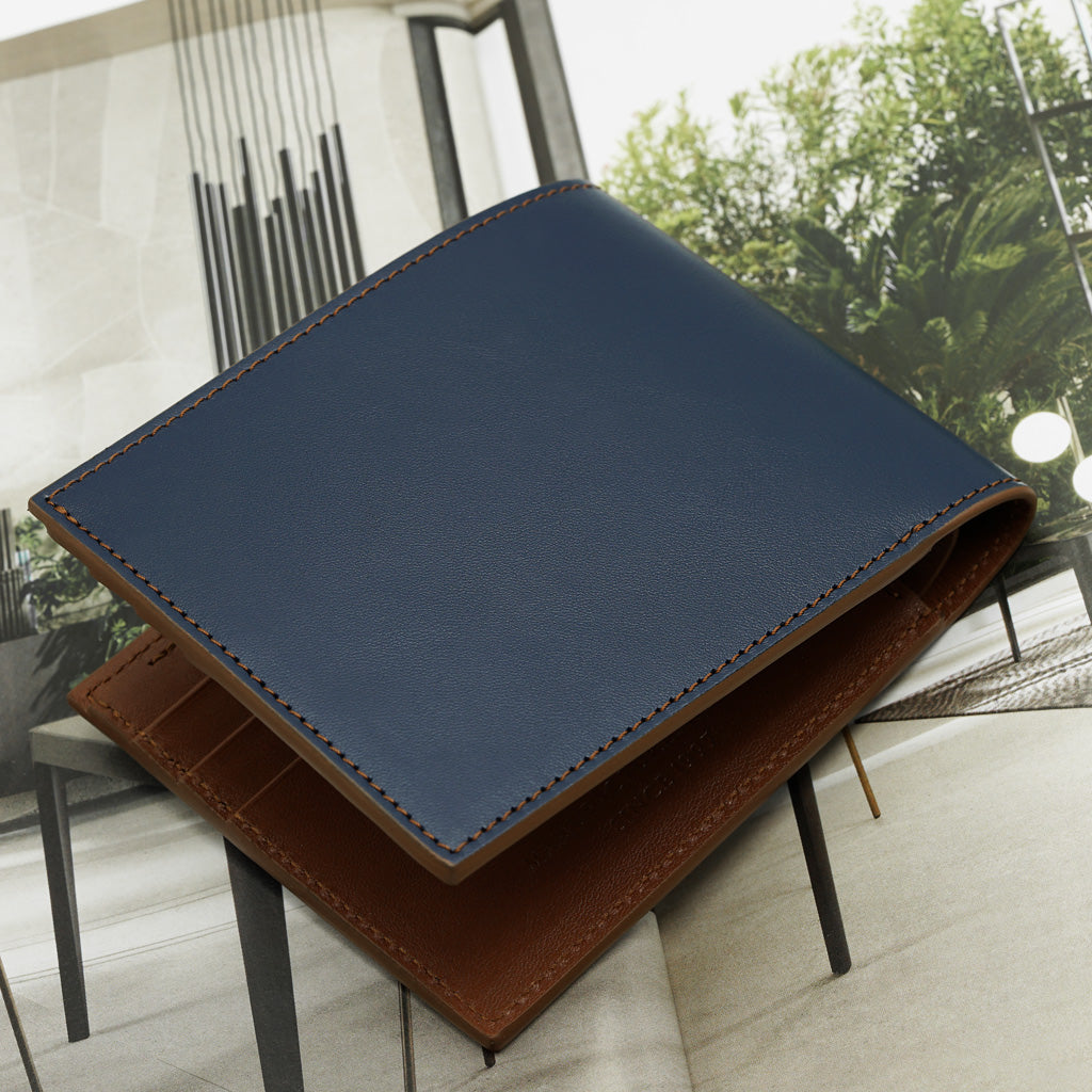 Portofel Slim din Piele Full-Grain Albastru Navy, Contrast Cognac